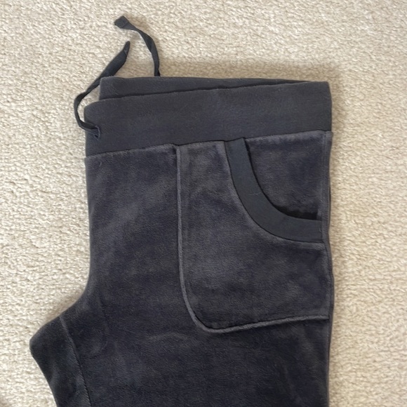 No Boundaries Off Black Distressed Look ☮️ Velour Lounge Pants Size L (11-13) - Picture 4 of 9